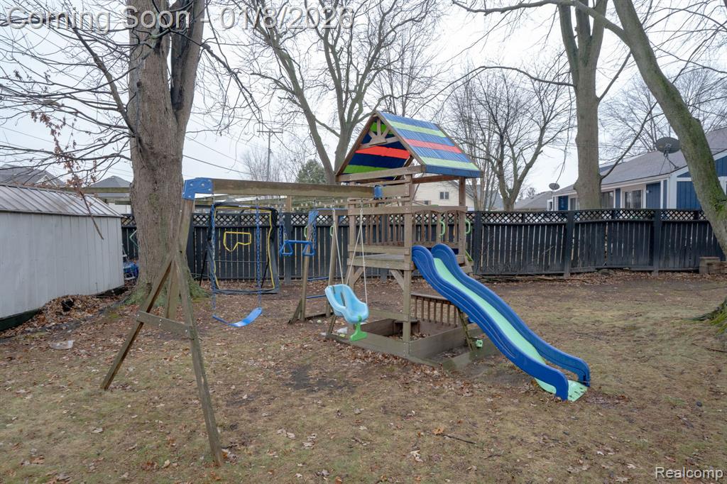 47400 Card Road Macomb, MI 48044 - Photo 22 of 27 Gallery Image 22