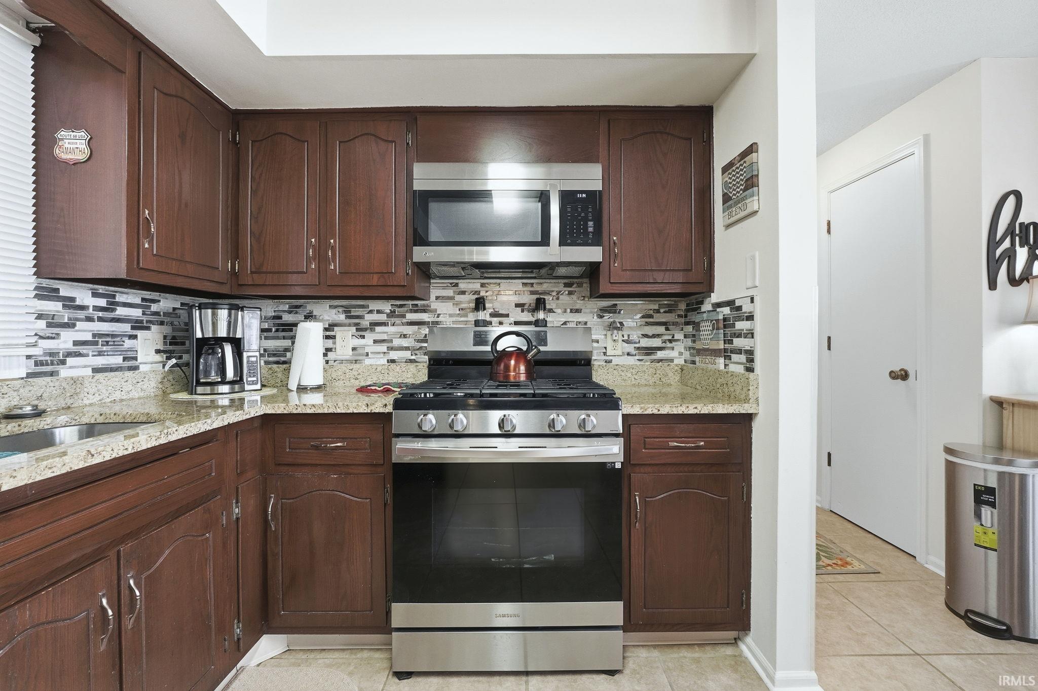 3118 Copper Hill Run Fort Wayne, IN 46804 - Photo 10 of 32