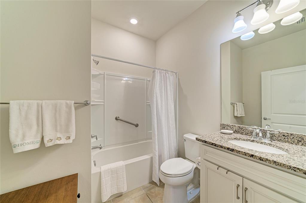 7013 Hanover Court Lakewood Ranch, FL 34202 - Photo 34 of 64