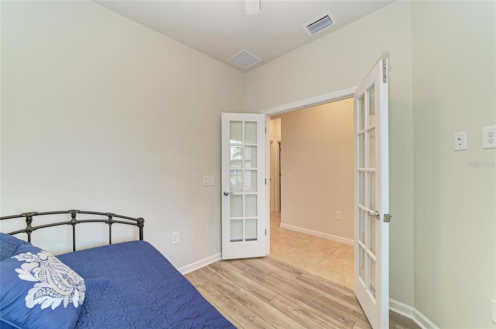 7013 Hanover Court Lakewood Ranch, FL 34202 - Photo 36 of 64