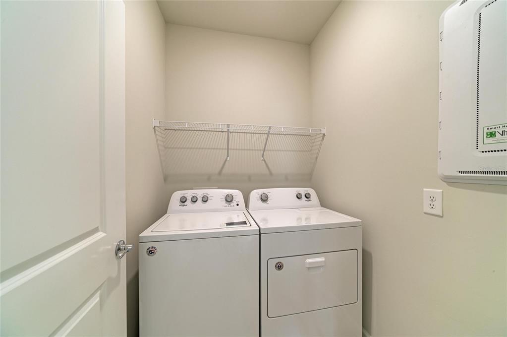 7013 Hanover Court Lakewood Ranch, FL 34202 - Photo 37 of 64