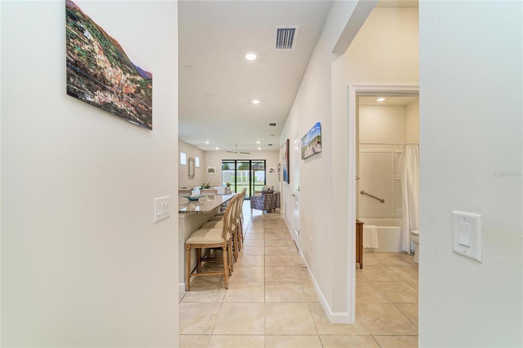 7013 Hanover Court Lakewood Ranch, FL 34202 - Photo 8 of 64