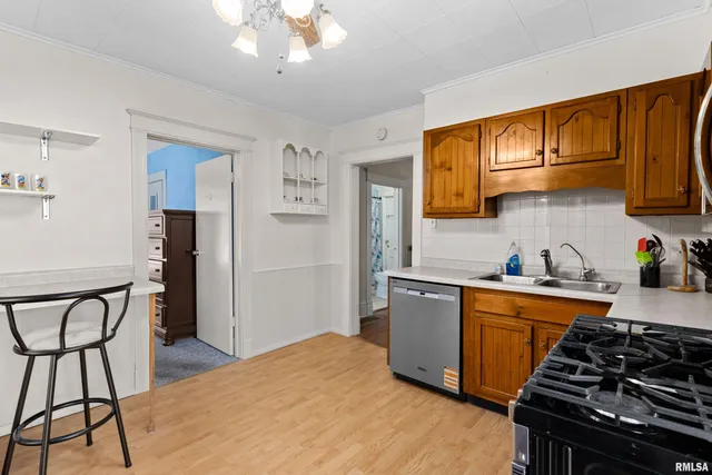 $144,500 | 225 4th Street, Lincoln, IL 62656