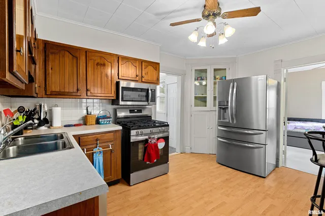 $144,500 | 225 4th Street, Lincoln, IL 62656