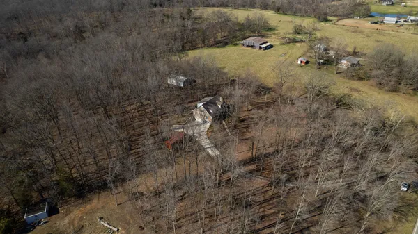 $650,000 | 3883 Dobbins Pike, Portland, TN 37148