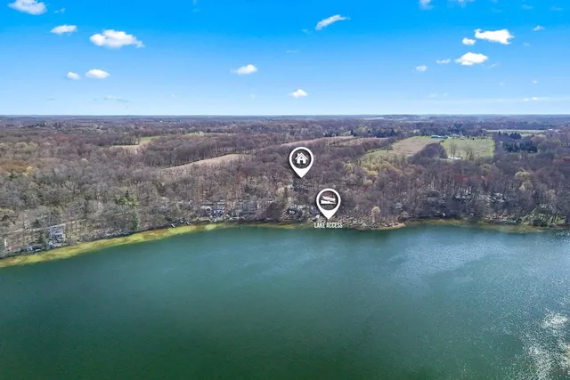 $99,000 | 3549 Majestic Court, Hillsdale, MI 49242