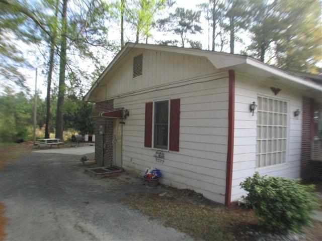 208 County Rd S-22-718 Georgetown, SC 29440 - Photo 3 of 15 Gallery Image 3