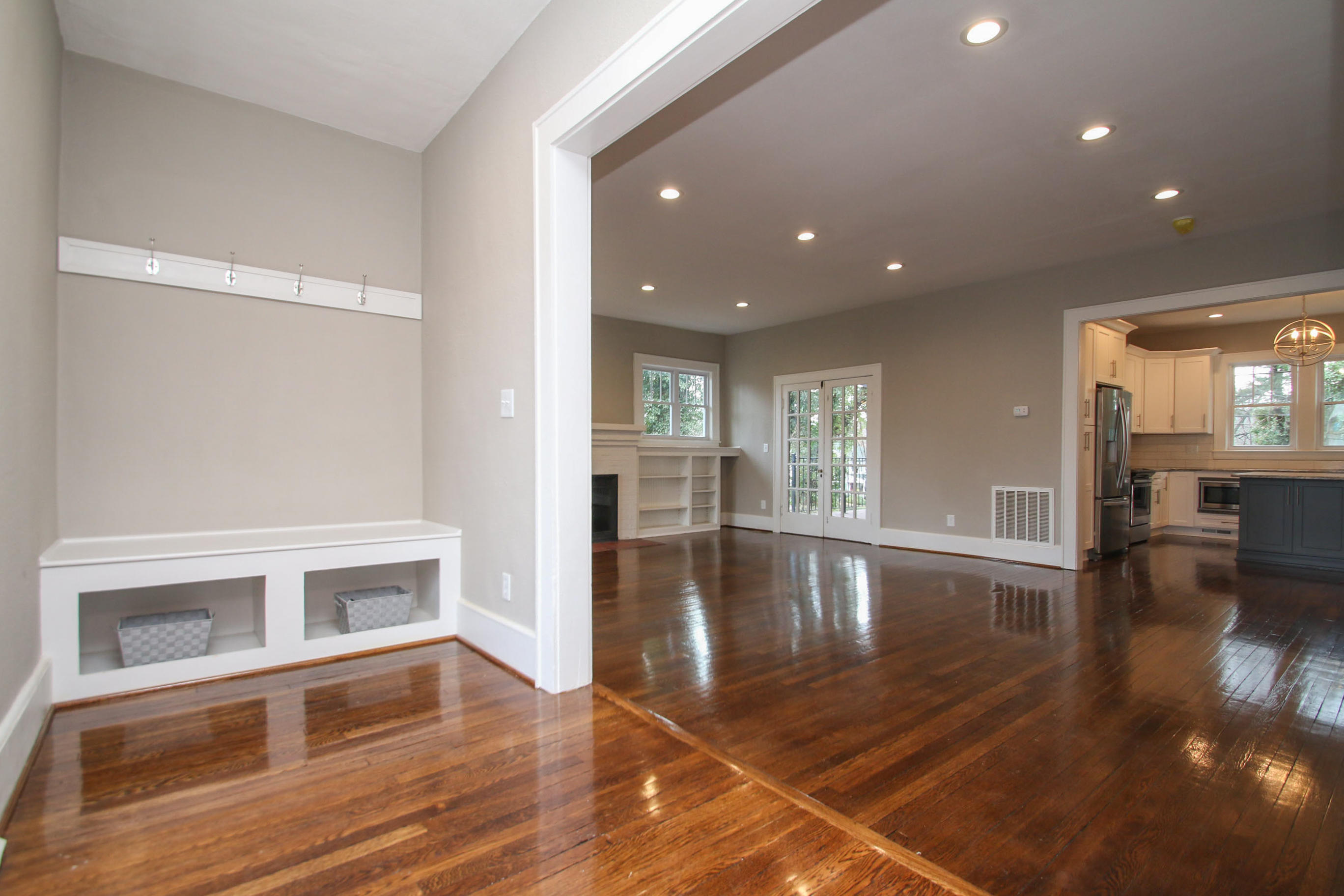 1952 Grandin Road Southwest Roanoke, VA 24015 - Photo 23 of 92 img_8540