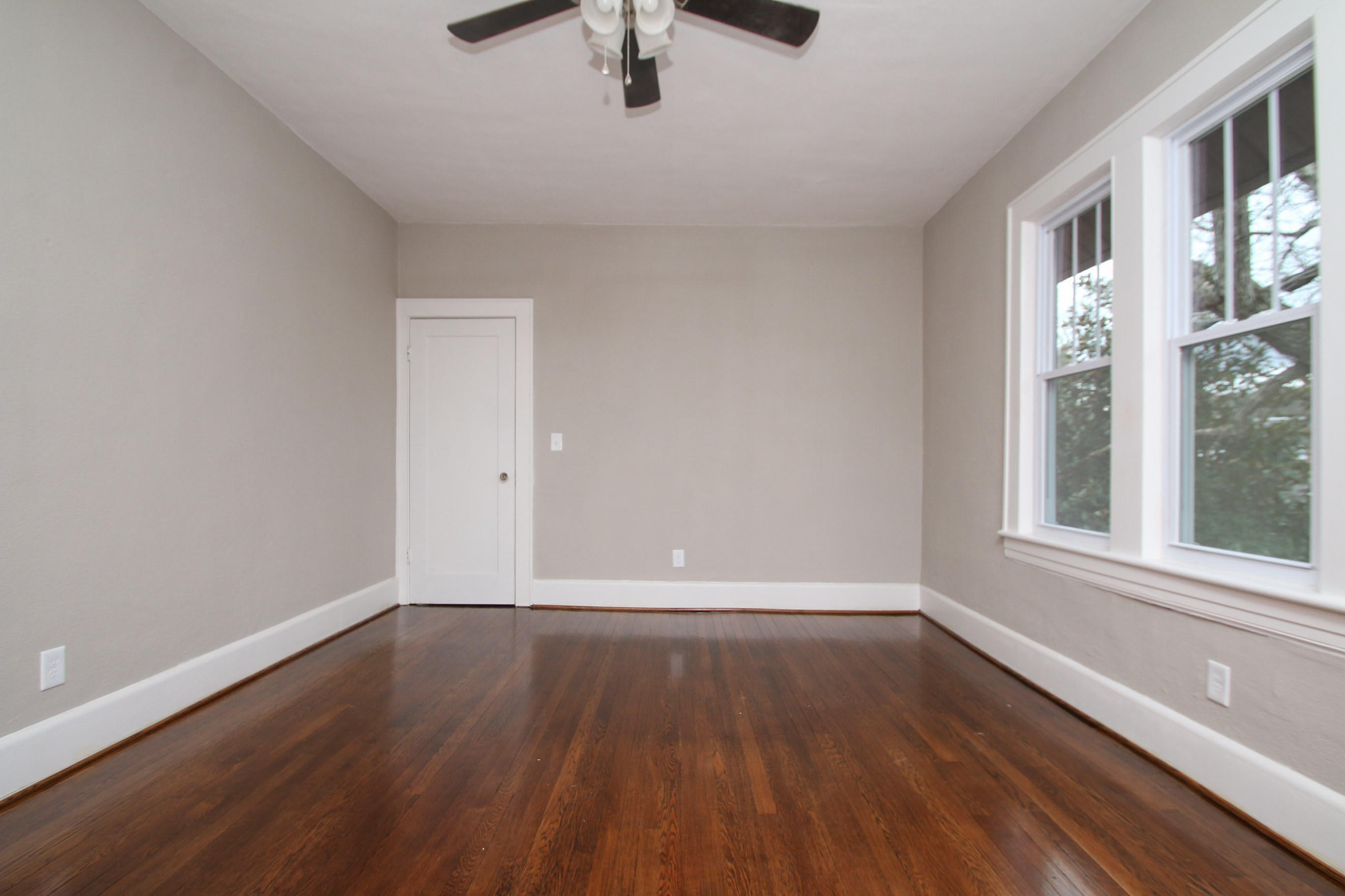 1952 Grandin Road Southwest Roanoke, VA 24015 - Photo 66 of 92 img_8636