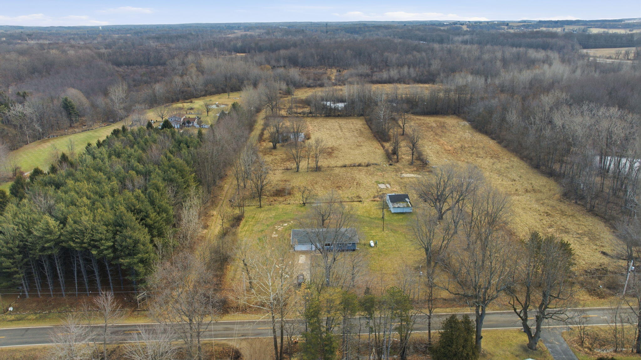 63041 70th Street Watervliet, MI 49098 - Photo 4 of 33 32-web-or-mls-002 (2)