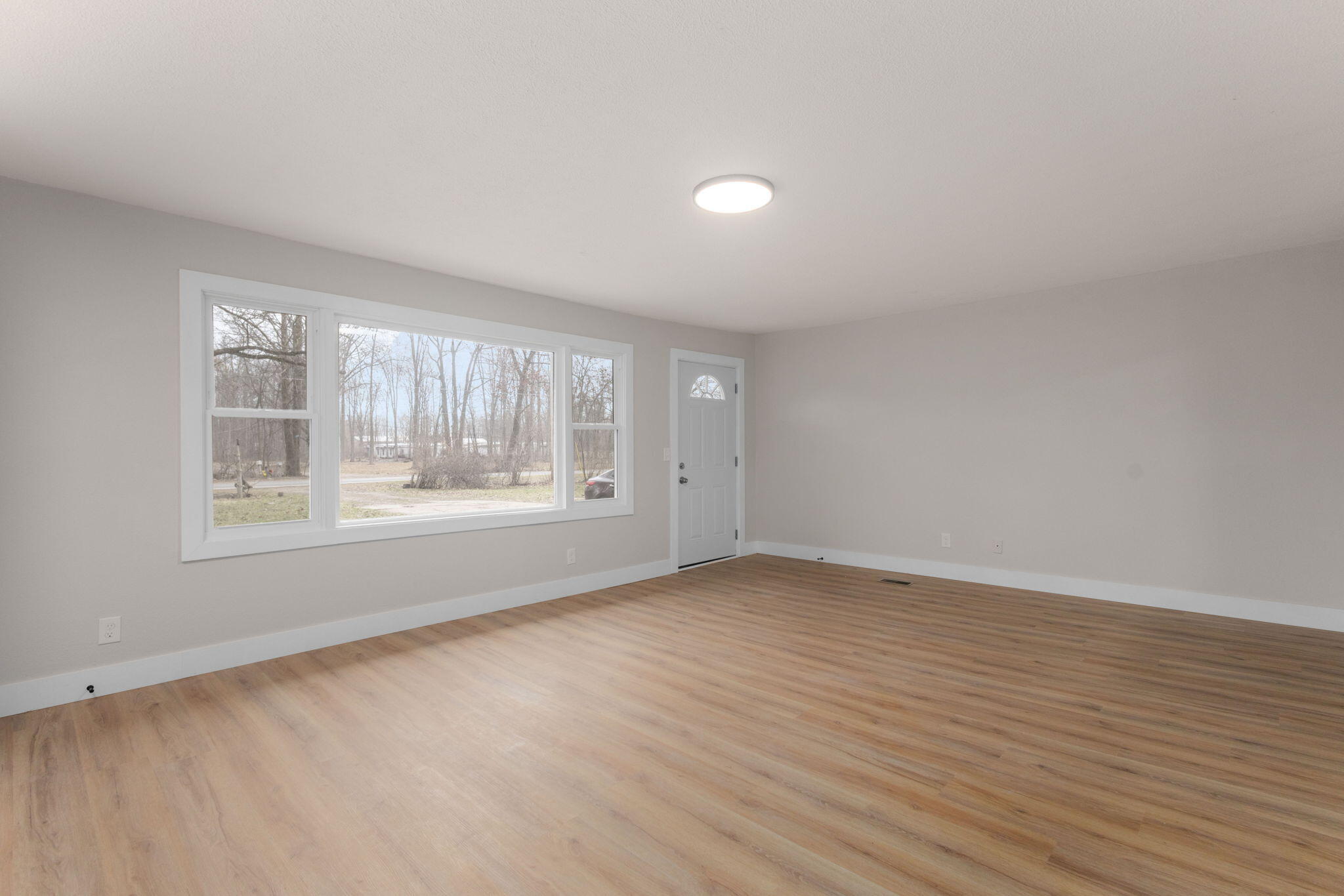 63041 70th Street Watervliet, MI 49098 - Photo 6 of 33 18-web-or-mls-001 (18)