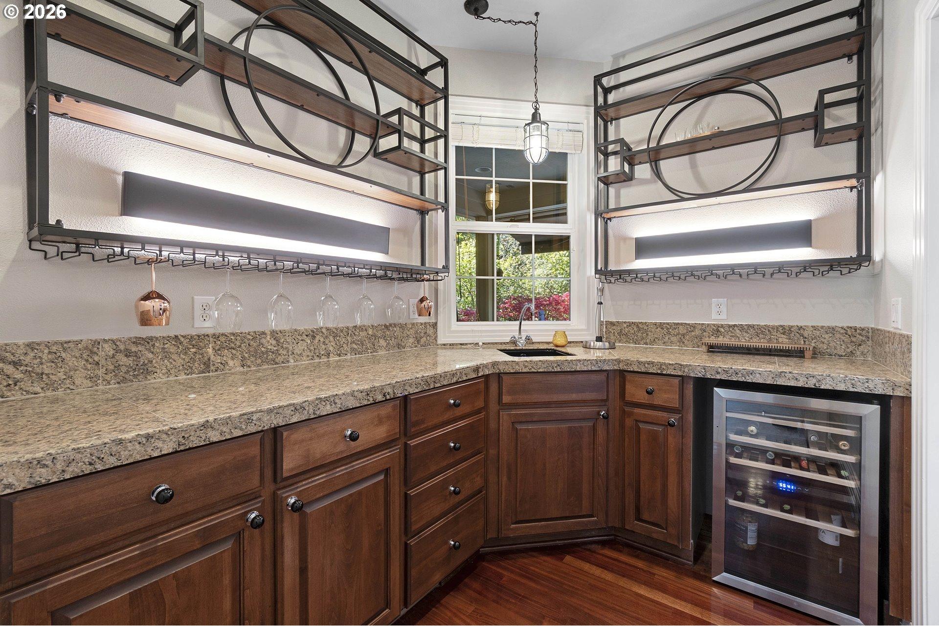 4306 Southeast Augusta Loop Gresham, OR 97080 - Photo 15 of 46 Gallery Image 15