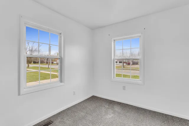 $85,000 | 230 West Prospect Street, Jackson, MI 49203