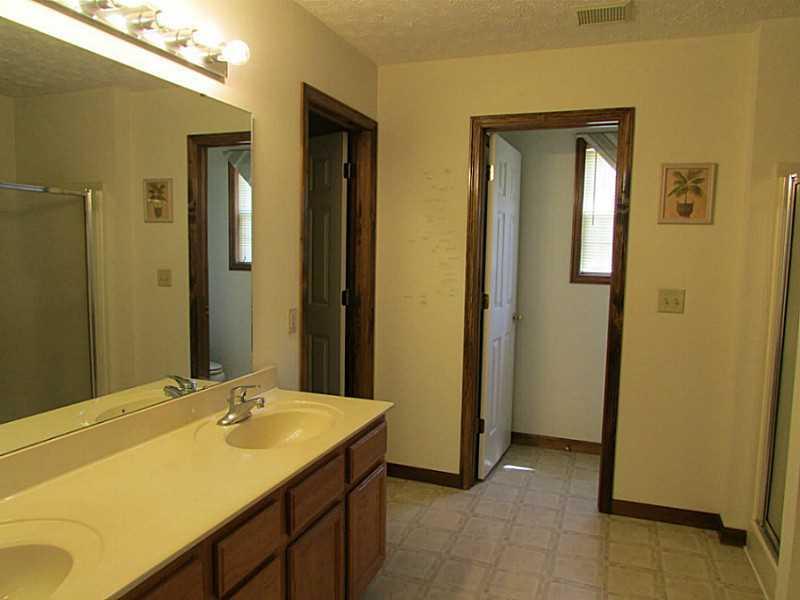 5815 West Ridgewood Road Springfield, OH 45502 - Photo 19 of 25