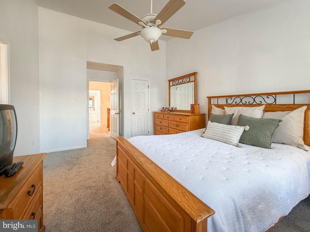 1003 Waterford Road Yardley, PA 19067 - Photo 19 of 38