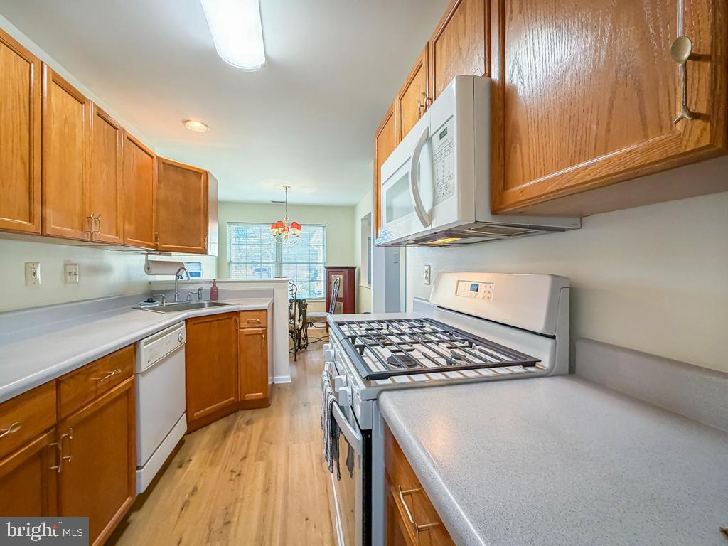 1003 Waterford Road Yardley, PA 19067 - Photo 6 of 38