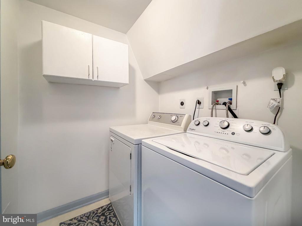 1003 Waterford Road Yardley, PA 19067 - Photo 8 of 38