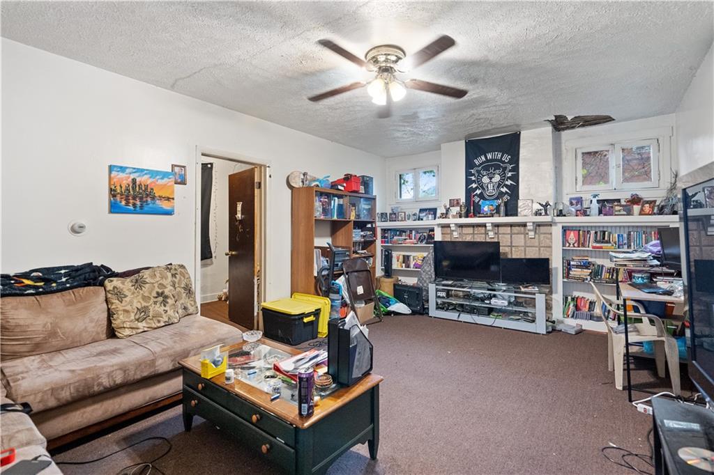 419-421 Rochelle Street Pittsburgh, PA 15210 - Photo 7 of 32 Gallery Image 7