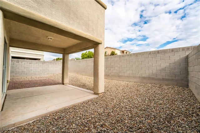 $2,300 | 9750 Maple Sugar Leaf Place, Las Vegas, NV 89148
