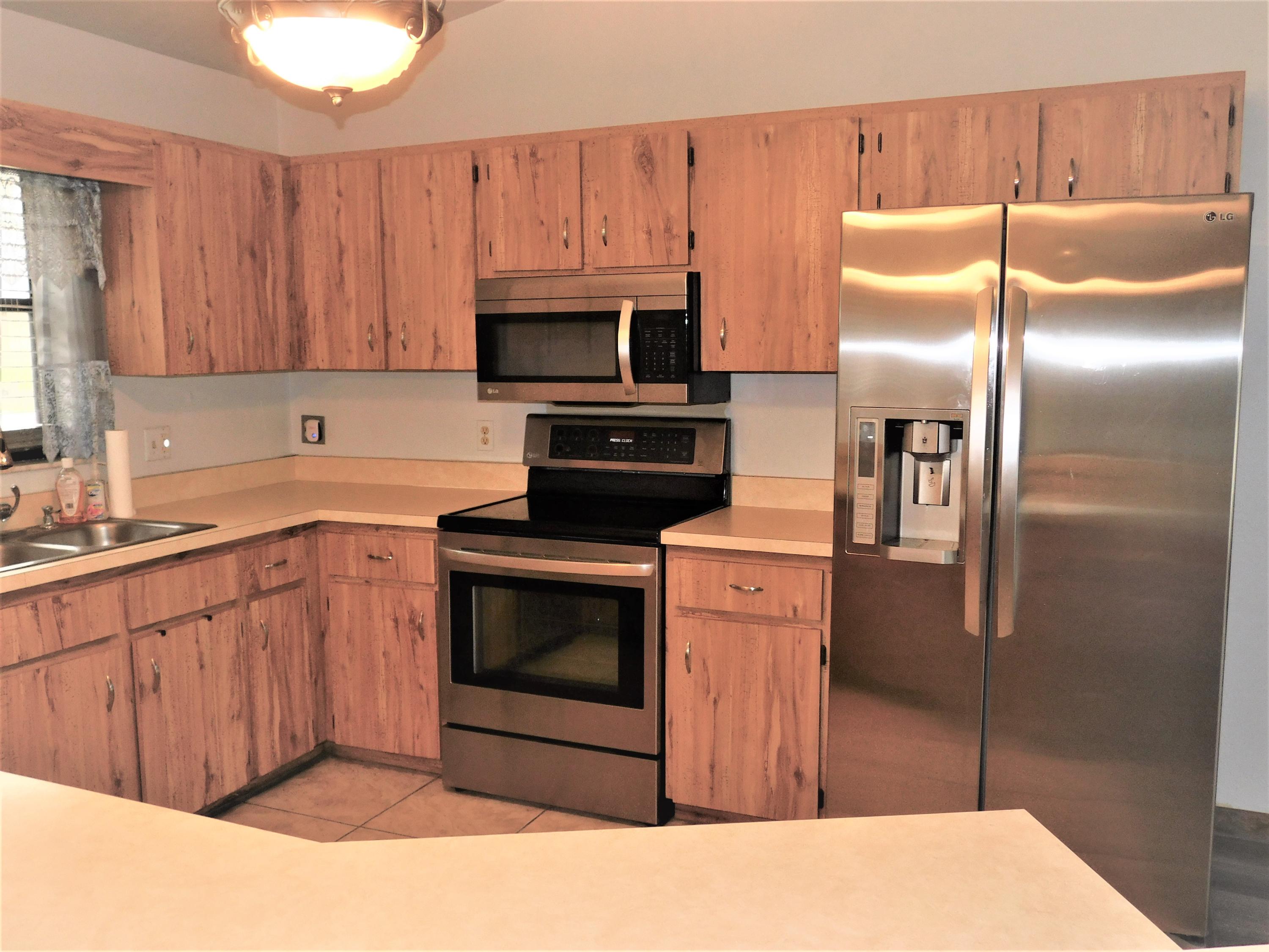 7729 East Gospel Island Road Inverness, FL 34450 - Photo 8 of 22 KITCHEN