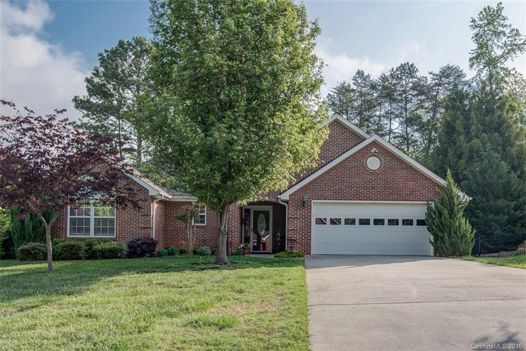 184 Zimmerman Drive Fort Mill, SC 29708 - Photo 1 of 24 Gallery Image 1