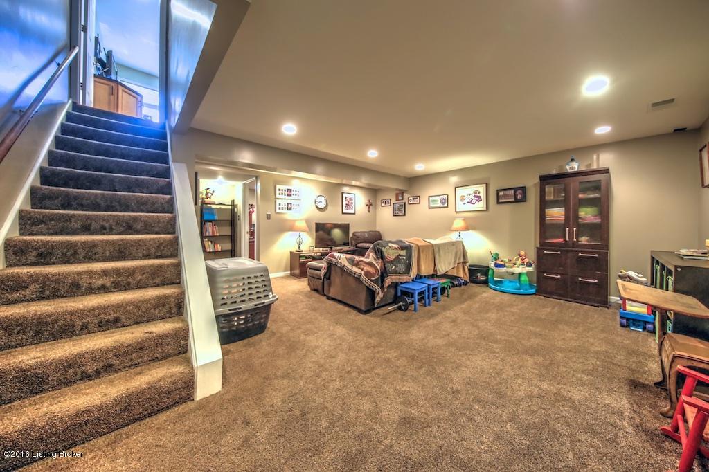 8906 Acushnet Road Louisville, KY 40242 - Photo 24 of 32 8906 Acushnet Rd 9127