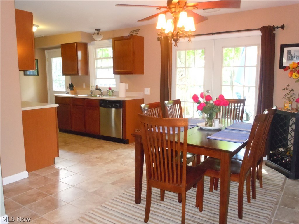 6342 Stow Road Hudson, OH 44236 - Photo 5 of 16 Gallery Image 5