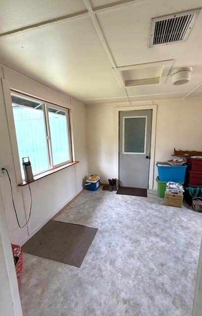 15904 Fir Road La Pine, OR 97739 - Photo 17 of 37 Mud Room