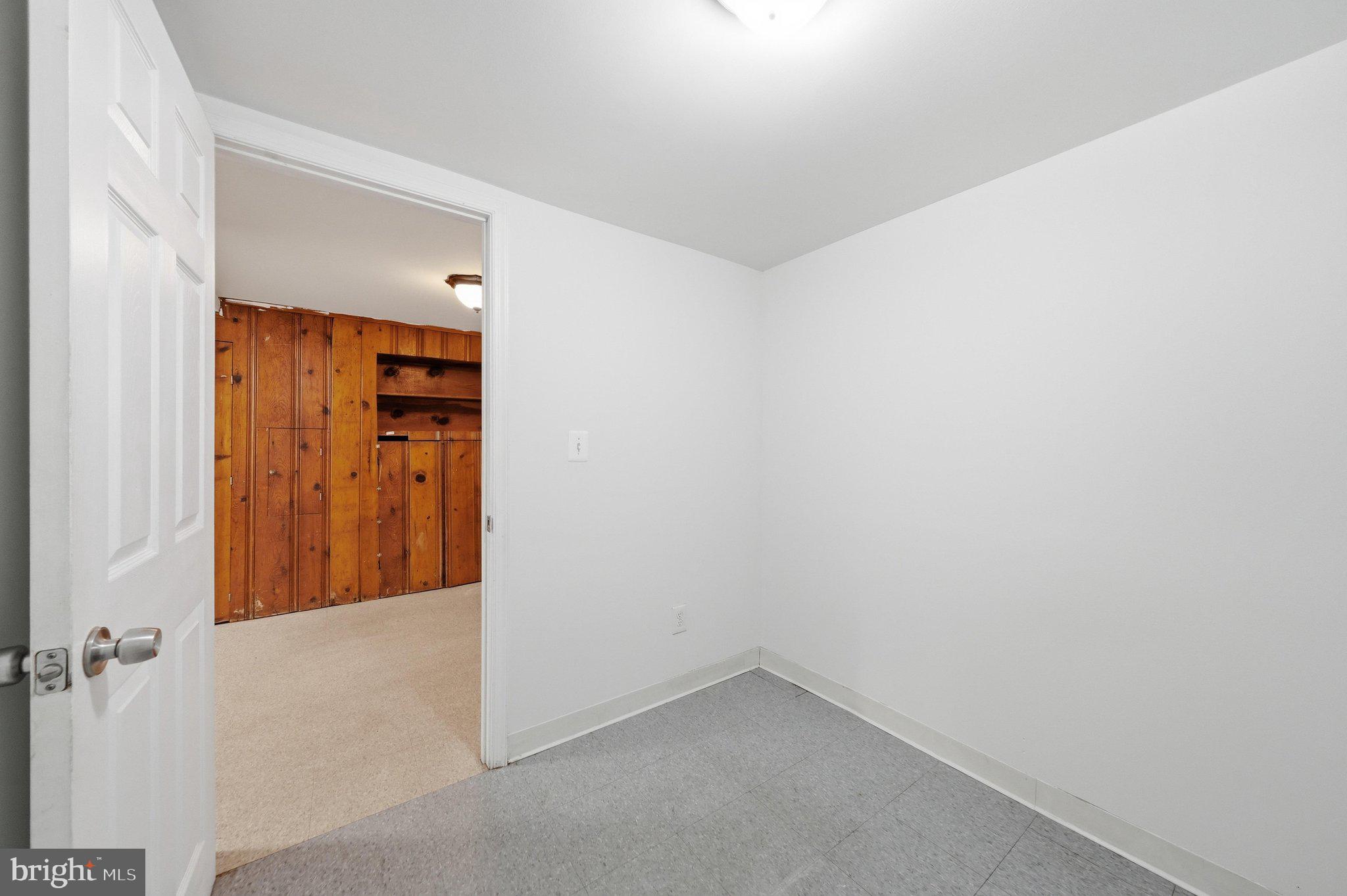 11931 Centerhill Street Silver Spring, MD 20902 - Photo 32 of 45 Bonus room with endless possibilities