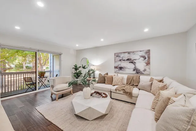 $899,000 | 938 Clark Avenue, Unit 47, Mountain View, CA 94040