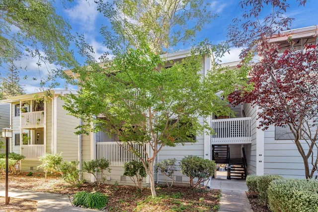 $899,000 | 938 Clark Avenue, Unit 47, Mountain View, CA 94040