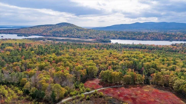 $799,000 | 423 Beech Hill Road, Northport, ME 04849