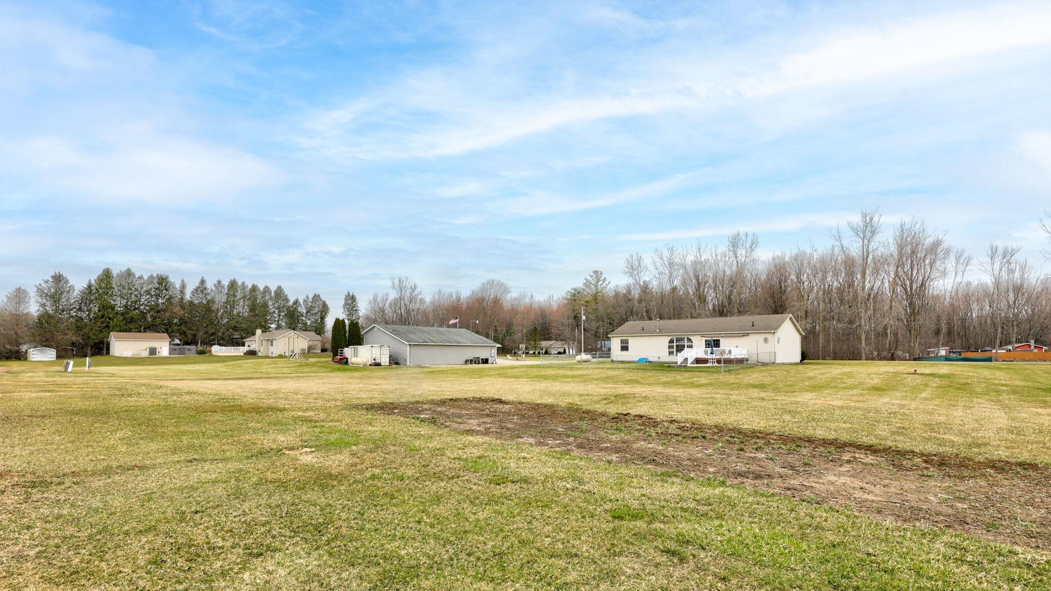 9906 Downing Road Birch Run, MI 48415 - Photo 42 of 44
