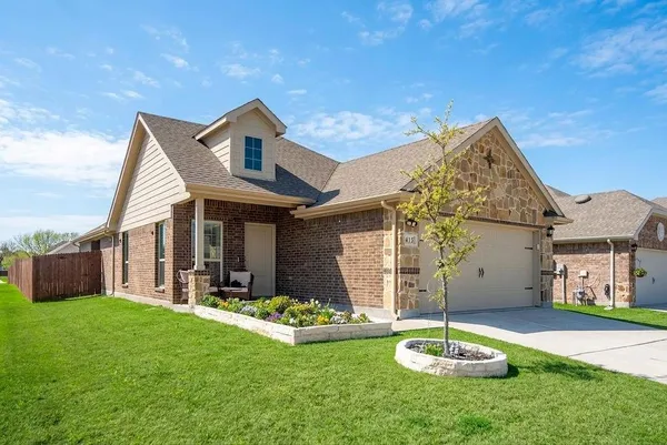 $299,000 | 612 Daybreak Lane, Lavon, TX 75166