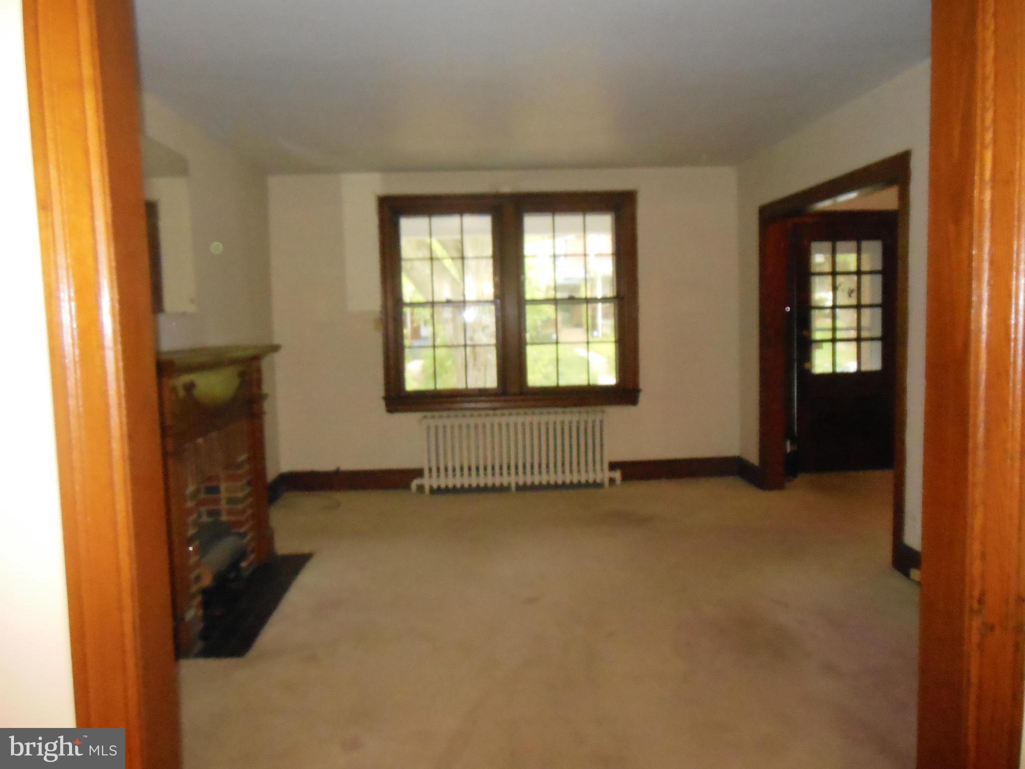 3813 W Street Northwest Washington, DC 20007 - Photo 7 of 8 Living Room