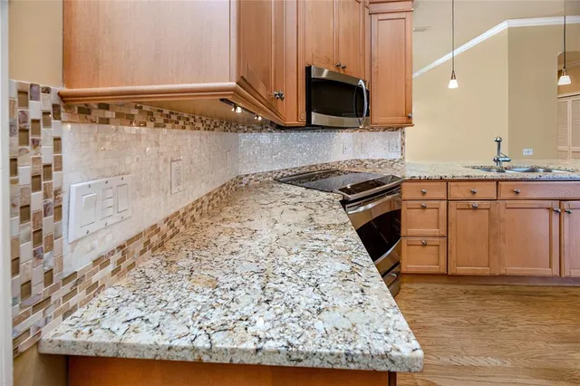 a house view with a outdoor space