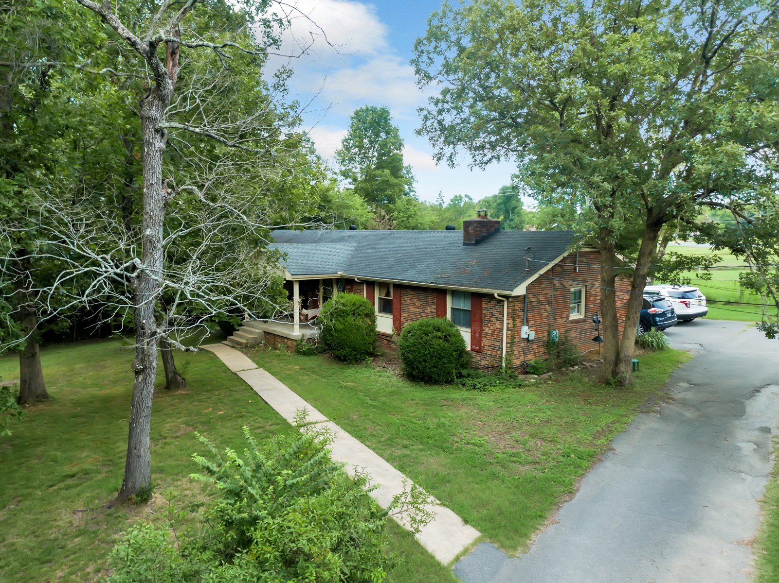 3424 Pugh Road Hermitage, TN 37076 - Photo 5 of 22 Gallery Image 5