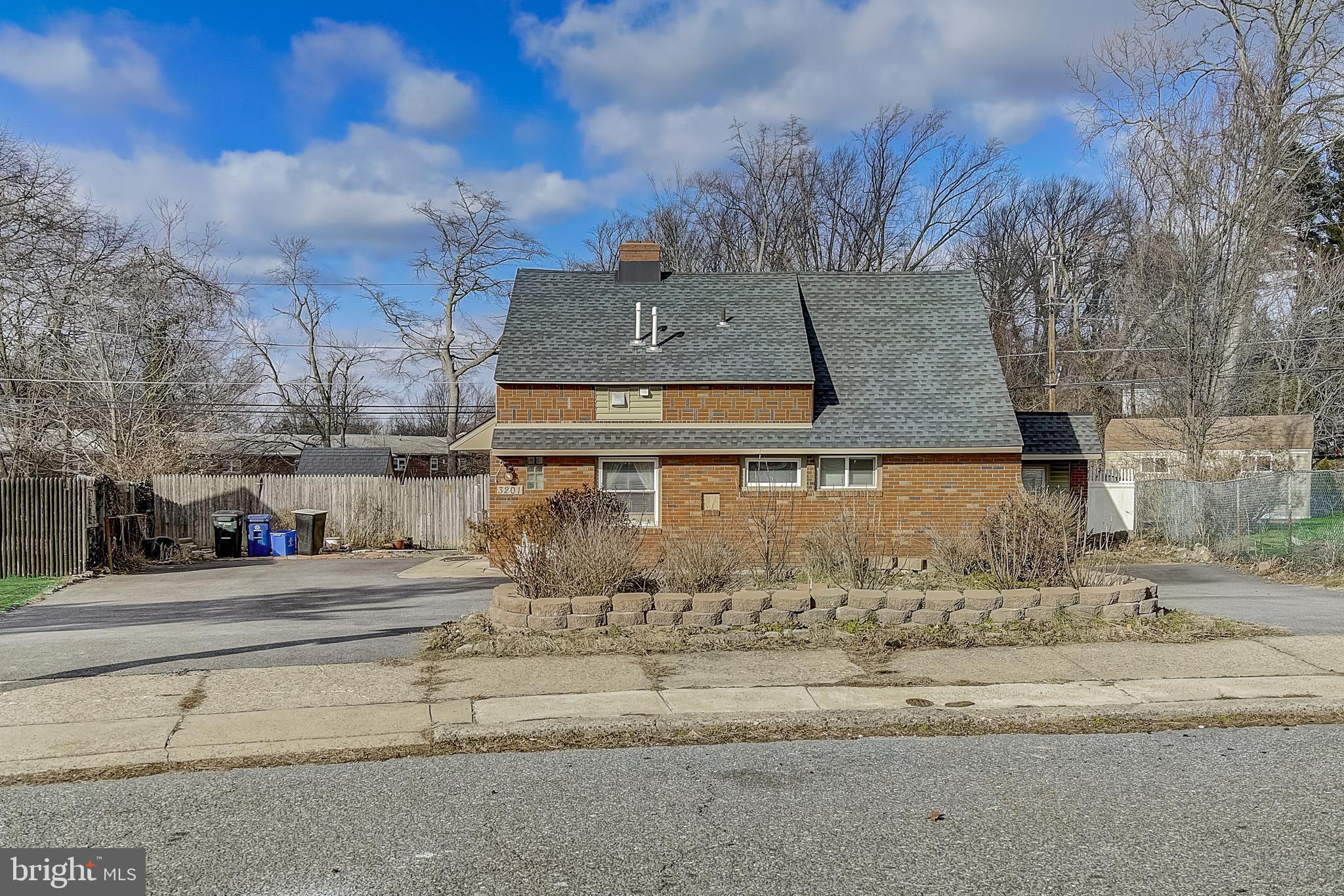 3201 Holyoke Road Philadelphia, PA 19114 - Photo 2 of 32 Gallery Image 2