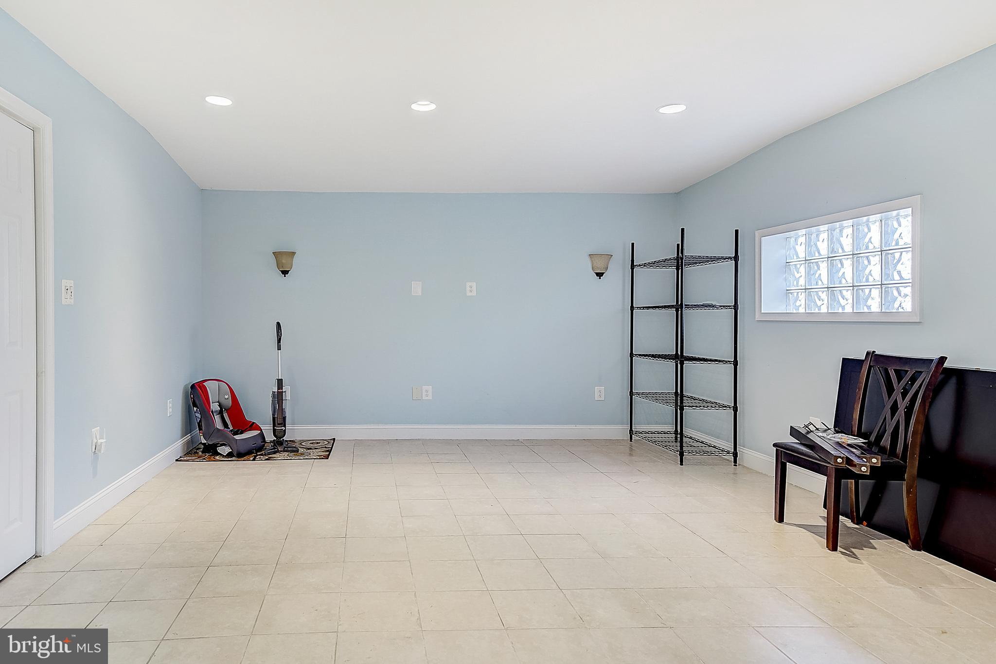 3201 Holyoke Road Philadelphia, PA 19114 - Photo 18 of 32 Gallery Image 18