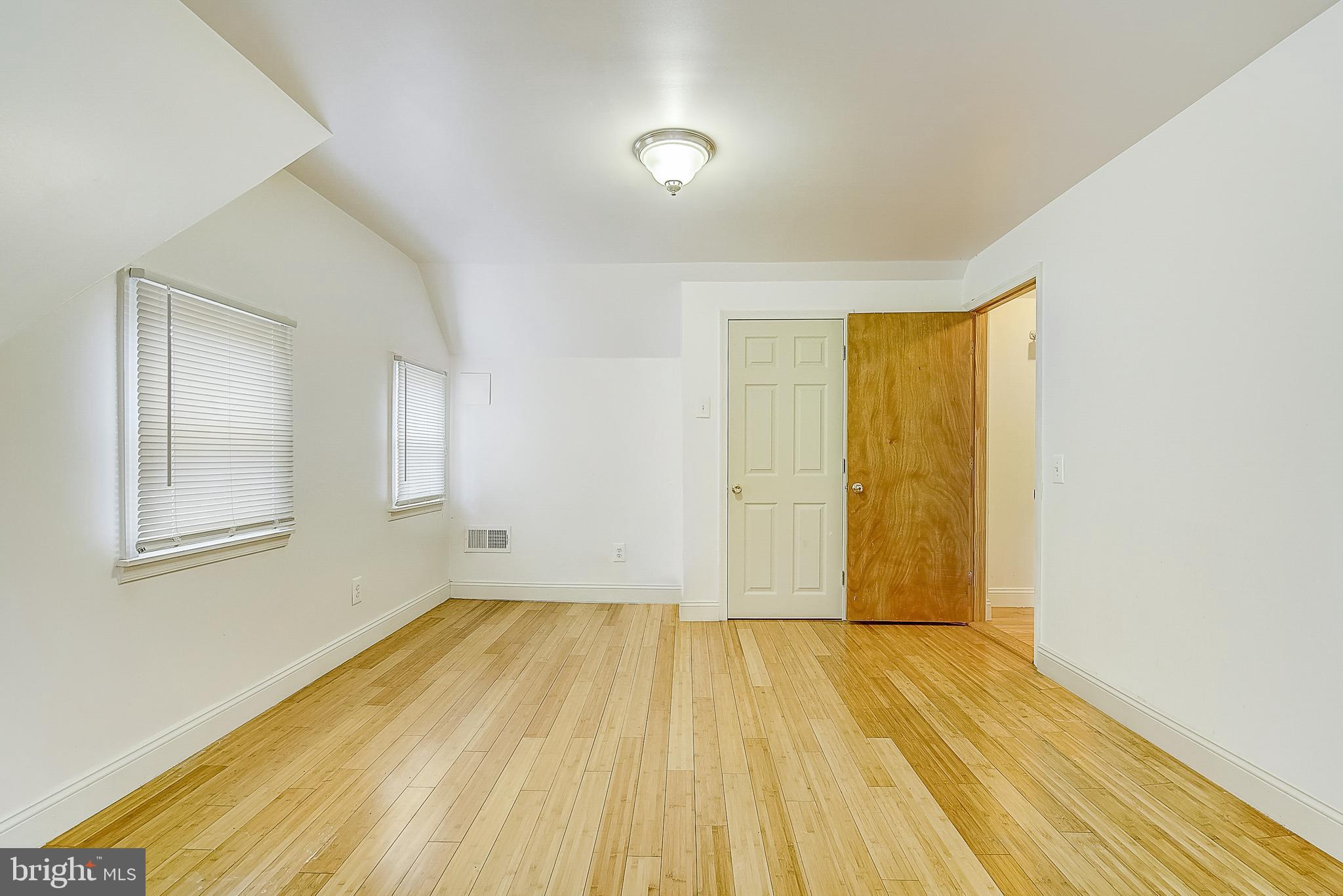 3201 Holyoke Road Philadelphia, PA 19114 - Photo 25 of 32 Gallery Image 25