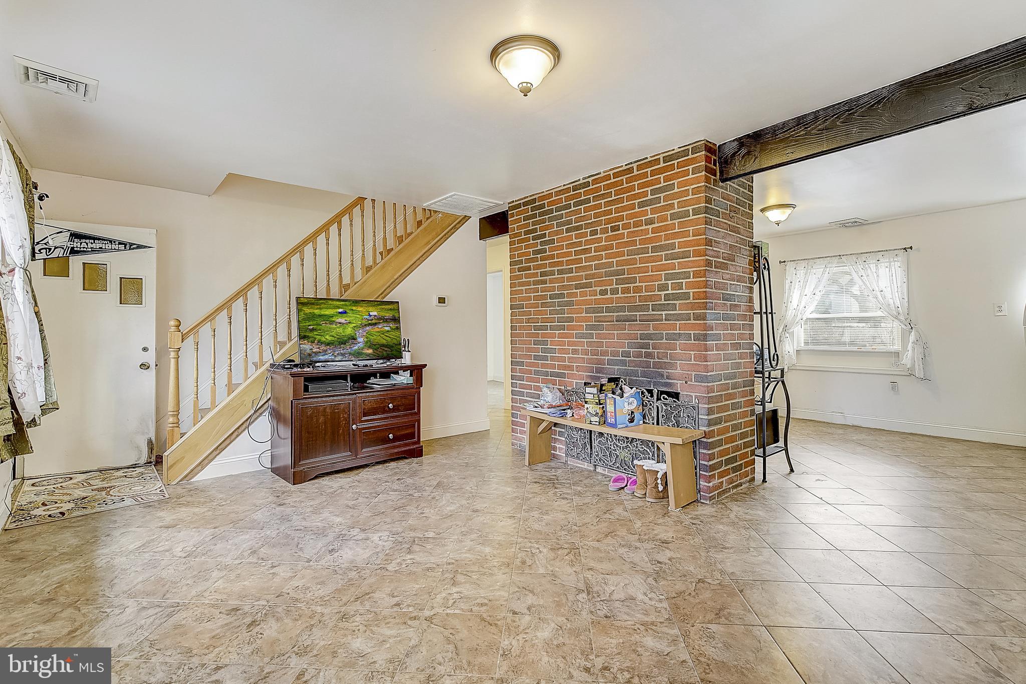 3201 Holyoke Road Philadelphia, PA 19114 - Photo 6 of 32 Gallery Image 6