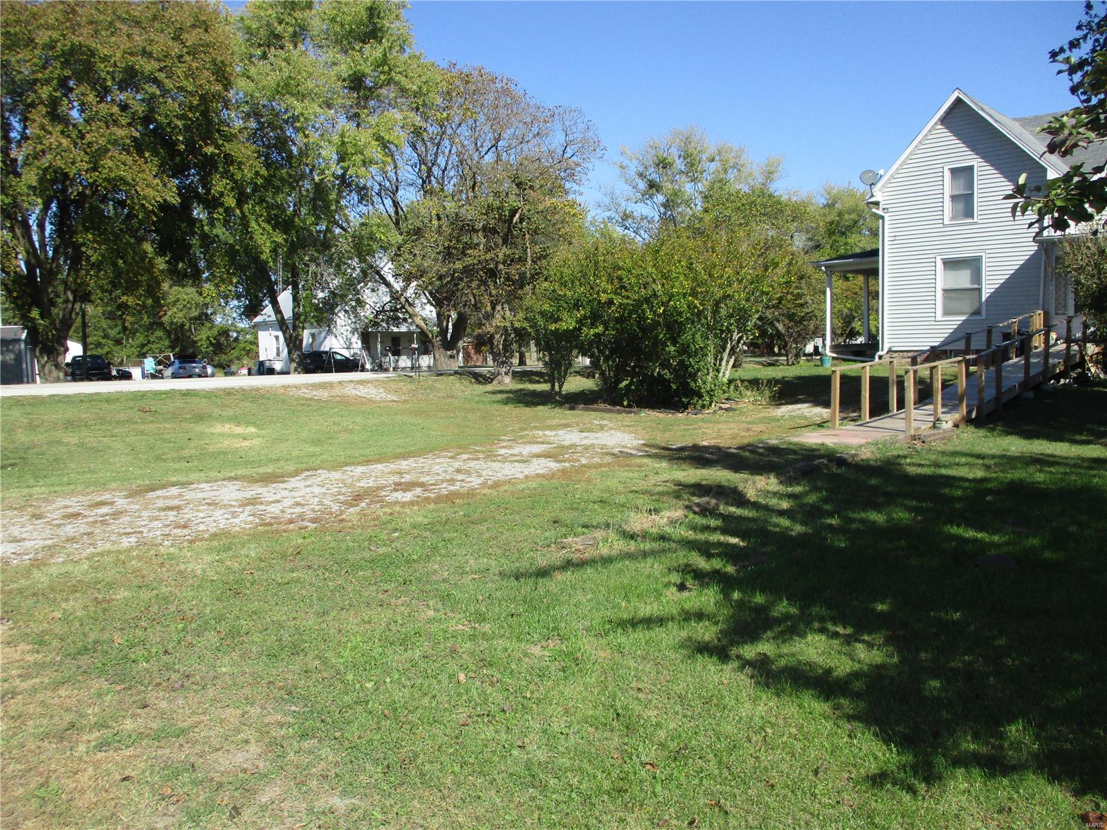 11006 Wine Hill Road Steeleville, IL 62288 - Photo 11 of 44 Gallery Image 11
