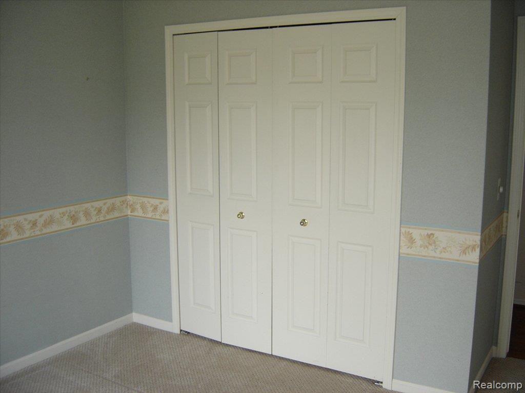 1287 Ridgeview Circle Lake Orion, MI 48362 - Photo 12 of 22 DSC09572