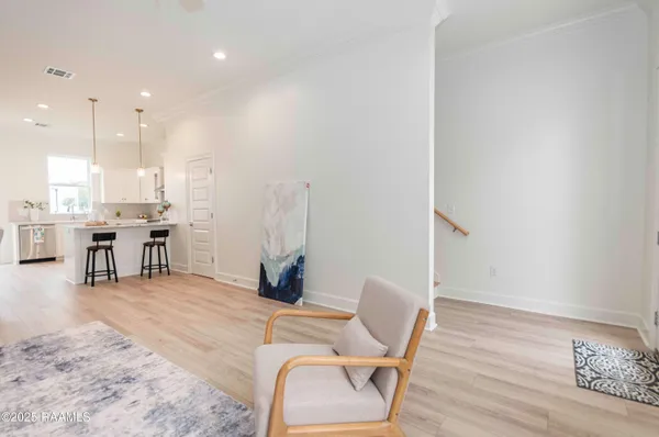 $1,950 | 1510 Kaliste Saloom Road, Unit 405, Lafayette, LA 70508