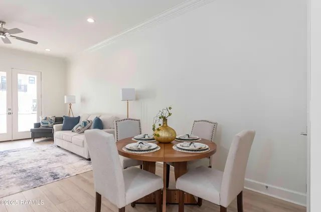 $1,950 | 1510 Kaliste Saloom Road, Unit 405, Lafayette, LA 70508