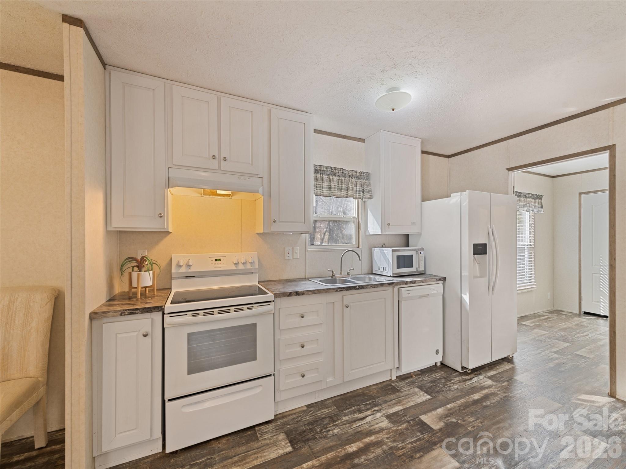 321 Shovel Creek Road Waynesville, NC 28786 - Photo 10 of 29