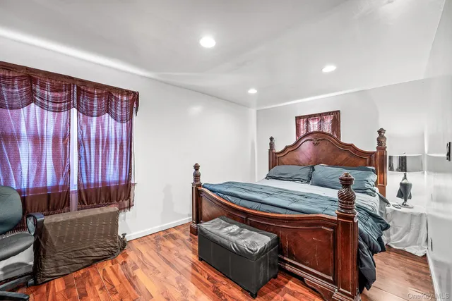 $799,000 | 137-15 170th Street | Rochdale