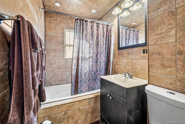 $799,000 | 137-15 170th Street | Rochdale