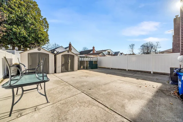 $799,000 | 137-15 170th Street | Rochdale