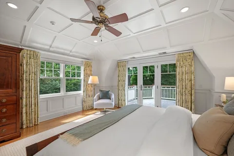 $2,450,000 | 20 Elmwood Road, Marblehead, MA 01945